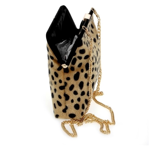 HPπ Cheetah print crossbody / clutch (brand new) - Picture 3 of 3